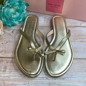 Kate Spade New York Women's Petit Flip Flop Sandals - Pale Gold 7M